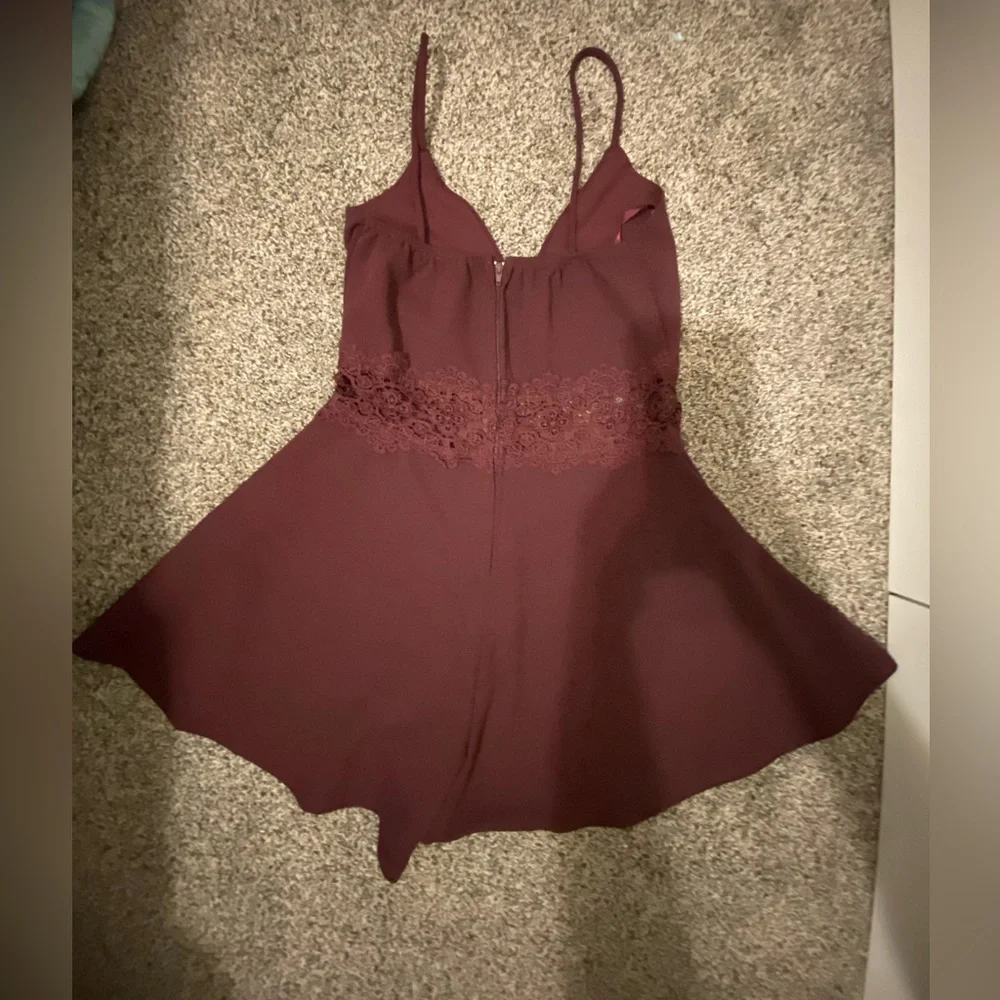 Red dress - Picture 2 of 2